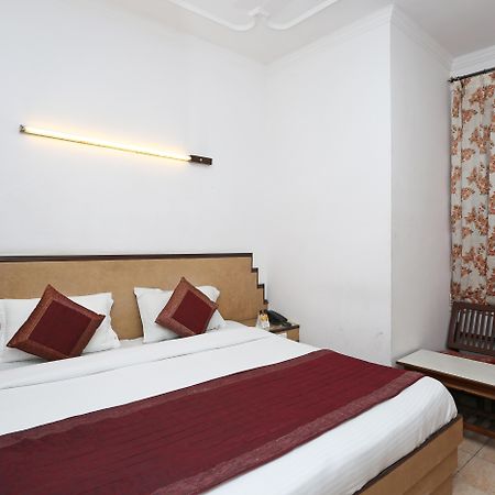 Capital O 10750 Hotel Vivek Nueva Delhi Exterior foto