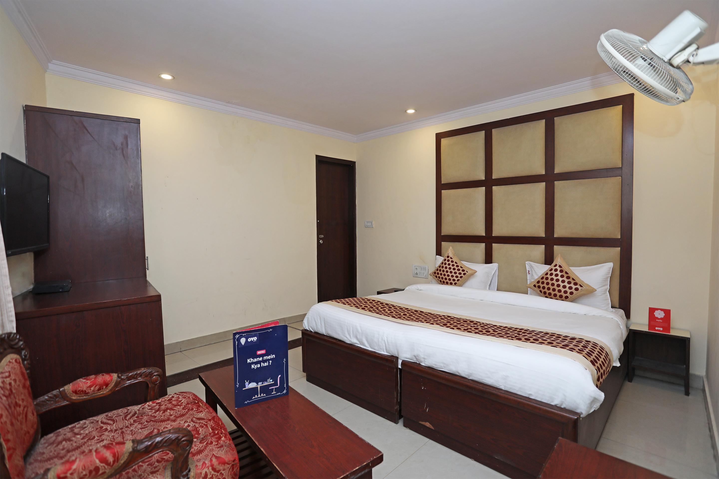 Capital O 10750 Hotel Vivek Nueva Delhi Exterior foto