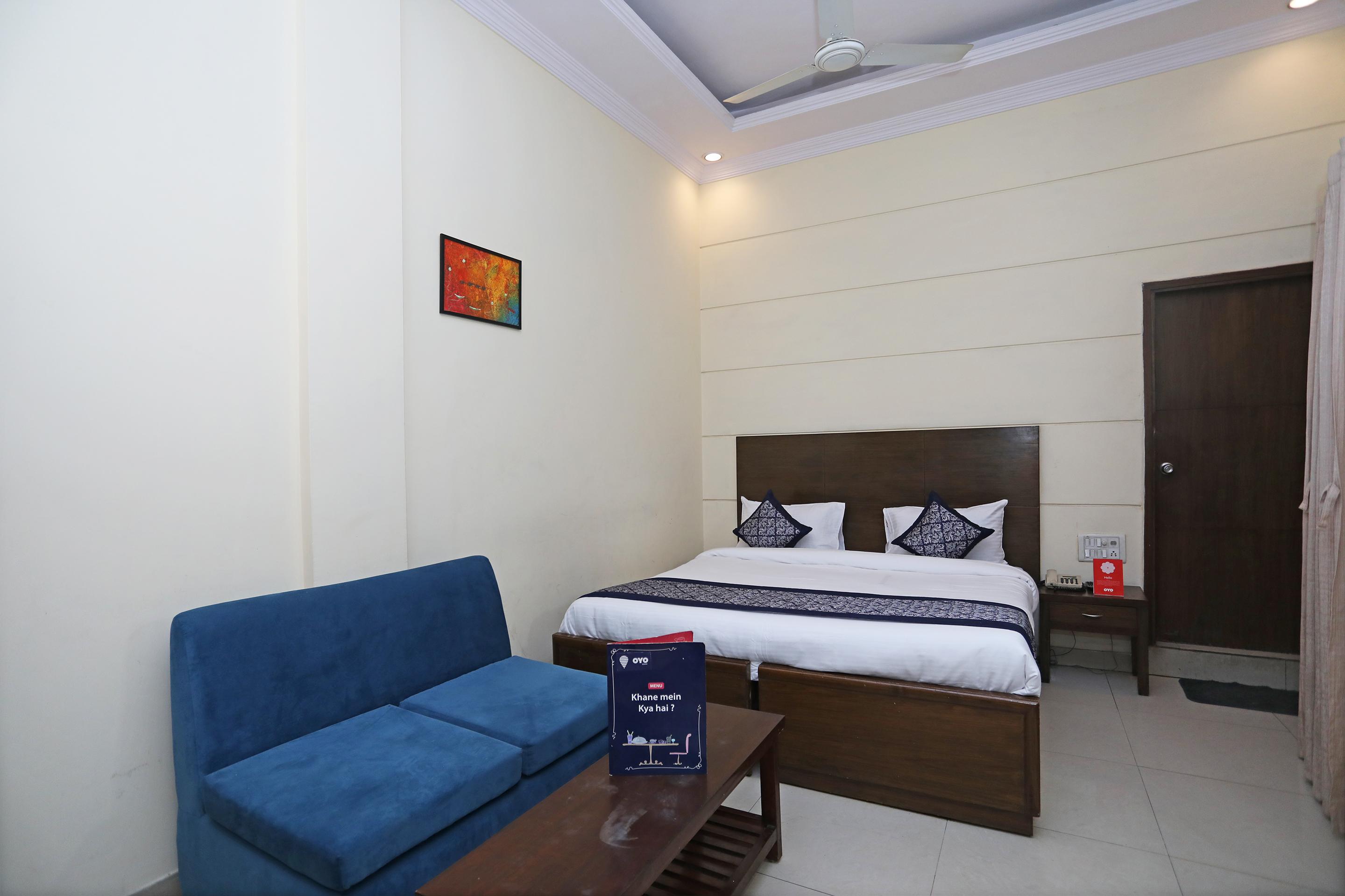 Capital O 10750 Hotel Vivek Nueva Delhi Exterior foto